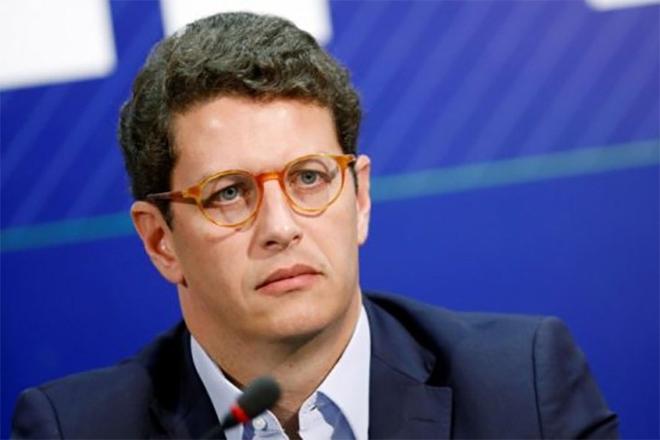 Desembargador manda juiz avaliar pedido de afastamento de Salles do Meio Ambiente