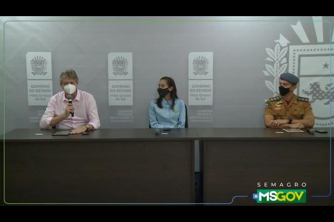 A previsão de chuva auxilia no controle dos focos de incêndio no Pantanal, mas equipes de combate não descansam