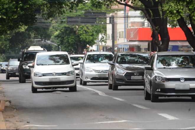 Prazo para pagar licenciamento de placas final 0 termina no próximo sábado