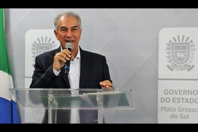 Governador anuncia que 3,7 mil servidores civis e militares serão promovidos no próximo mês