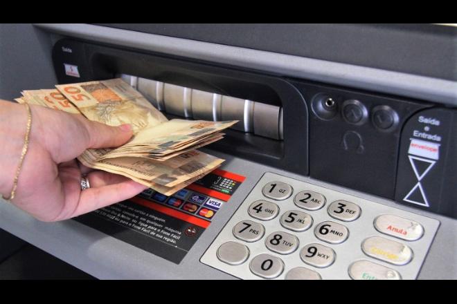 Servidor público pode escolher data em que deseja receber o 13º salário