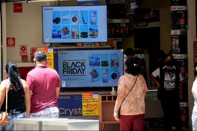 Veja dicas para aproveitar ofertas sem cair em ciladas na Black Friday