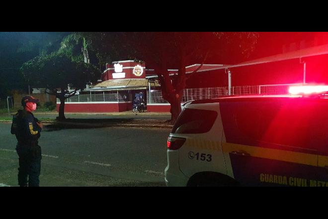 Mais de 300 pessoas são flagradas nas ruas pela Guarda após o Toque de Recolher