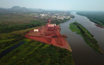 Rio Paraguai continua “seco”, mas transporte de minérios é retomado
