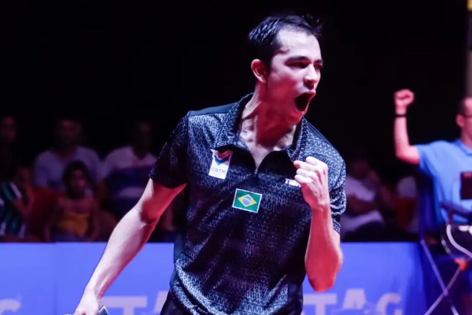 Calderano bate chinês bicampeão mundial e vai à final de WTT Champions